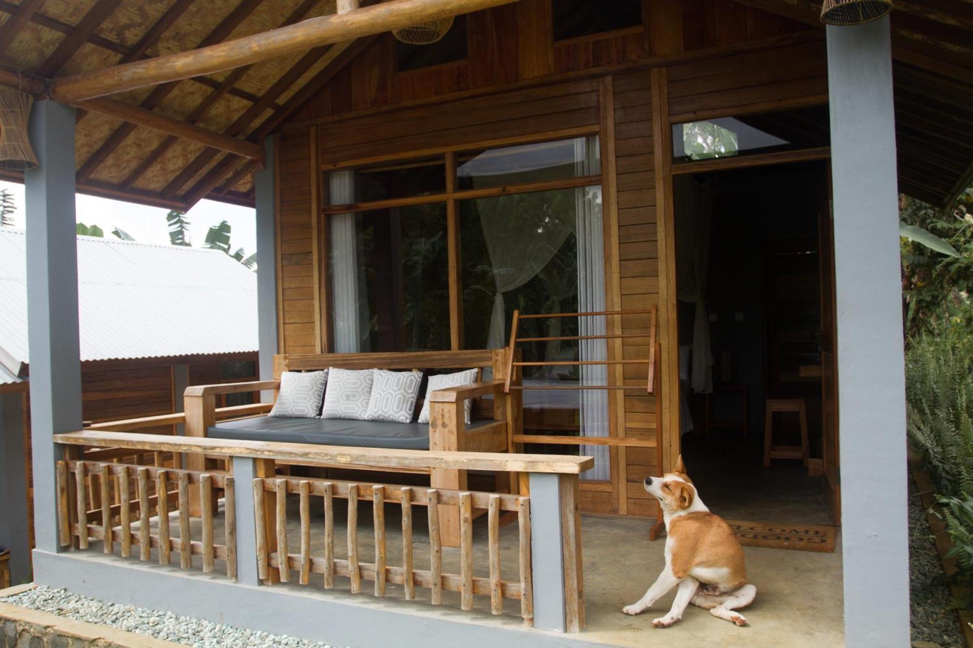 The Geckos Homestay Келимуту Стая снимка